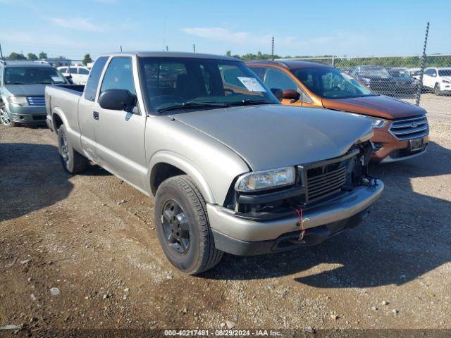  Salvage Chevrolet S-10