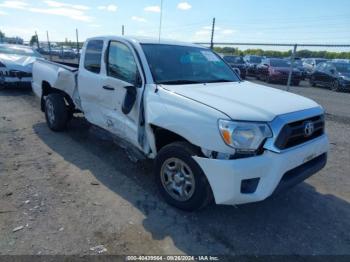  Salvage Toyota Tacoma