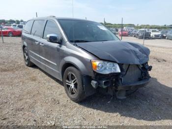  Salvage Chrysler Town & Country