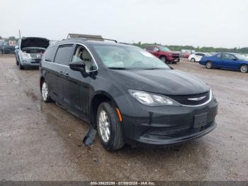  Salvage Chrysler Voyager