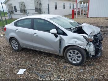  Salvage Kia Rio