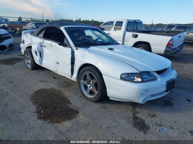  Salvage Ford Mustang