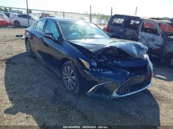  Salvage Lexus Es