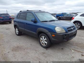  Salvage Hyundai TUCSON