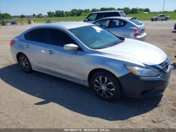  Salvage Nissan Altima