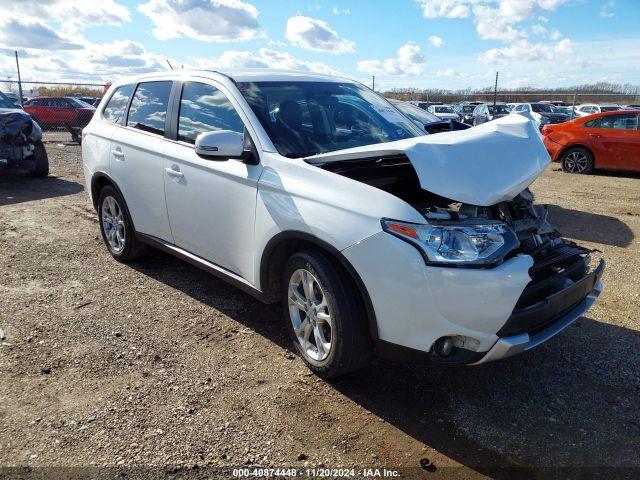  Salvage Mitsubishi Outlander