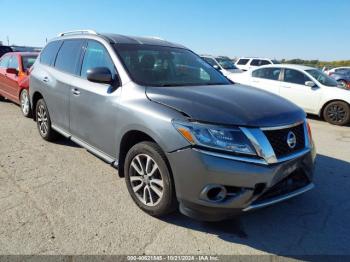  Salvage Nissan Pathfinder