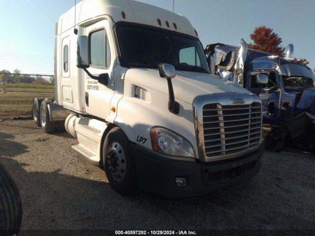  Salvage Freightliner Cascadia 113