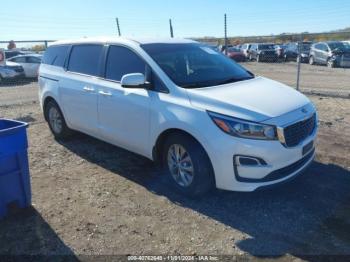  Salvage Kia Sedona