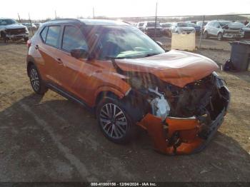  Salvage Nissan Kicks