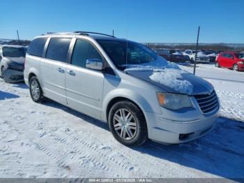  Salvage Chrysler Town & Country