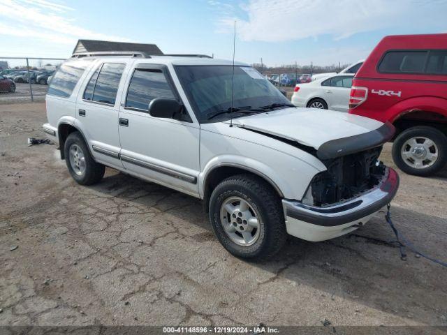  Salvage Chevrolet Blazer