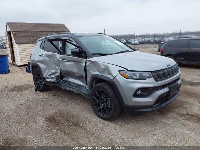  Salvage Jeep Compass