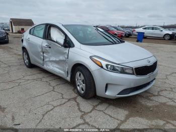  Salvage Kia Forte