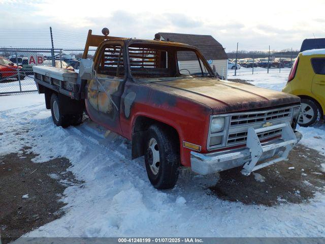  Salvage Chevrolet C30