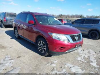  Salvage Nissan Pathfinder