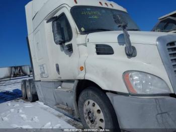  Salvage Freightliner Cascadia 113