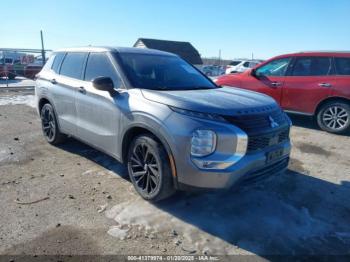  Salvage Mitsubishi Outlander