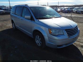  Salvage Chrysler Town & Country