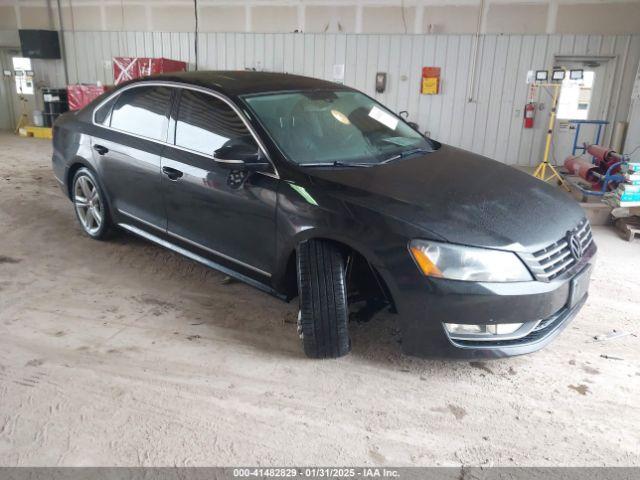  Salvage Volkswagen Passat