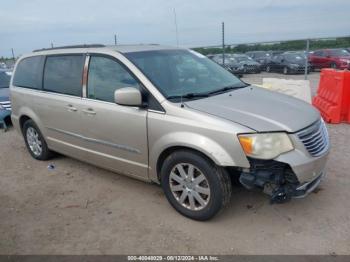  Salvage Chrysler Town & Country