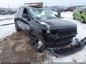  Salvage Jeep Grand Cherokee