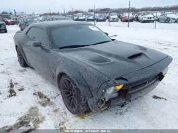 Salvage Dodge Challenger