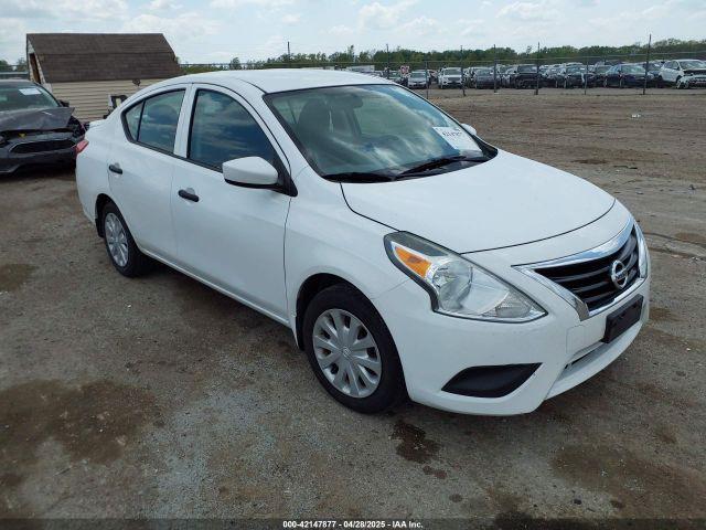  Salvage Nissan Versa