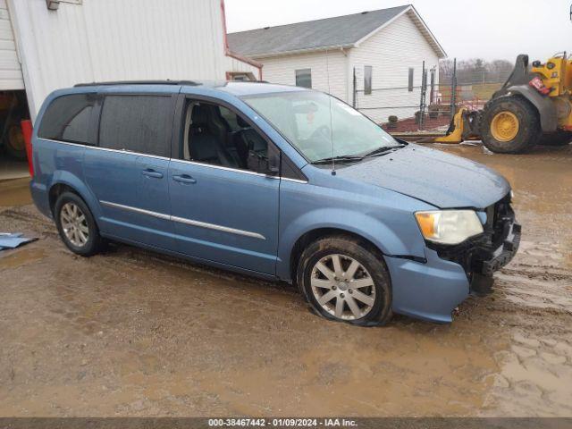  Salvage Chrysler Town & Country