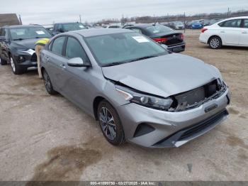  Salvage Kia Forte