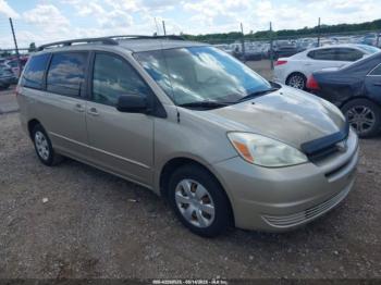  Salvage Toyota Sienna
