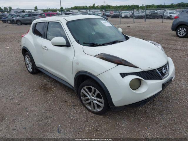  Salvage Nissan JUKE