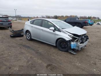  Salvage Toyota Prius