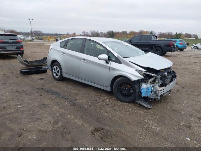  Salvage Toyota Prius