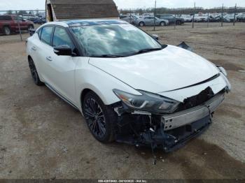  Salvage Nissan Maxima