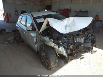  Salvage Hyundai TUCSON
