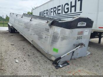  Salvage Travis Body & Traile Dump