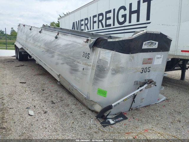  Salvage Travis Body & Traile Dump