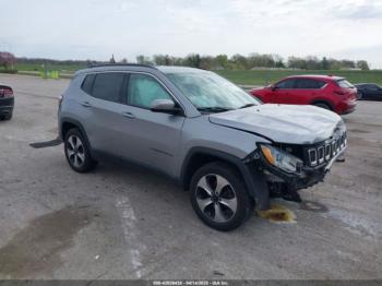 Salvage Jeep Compass