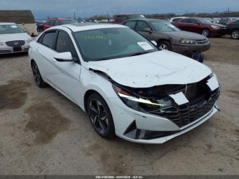  Salvage Hyundai ELANTRA