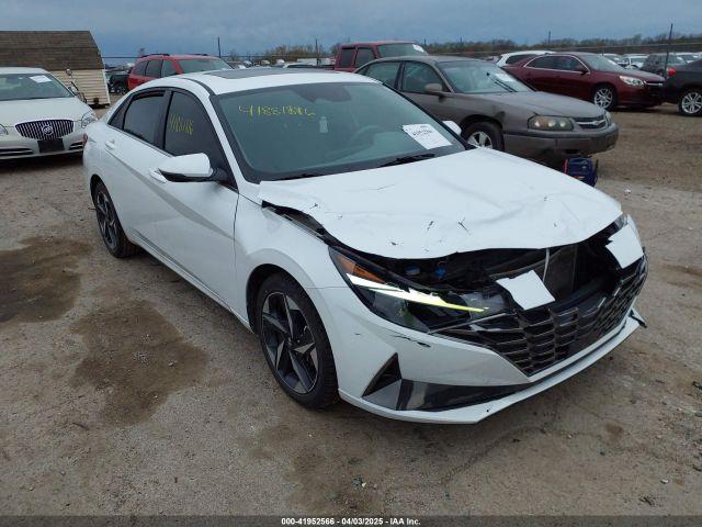  Salvage Hyundai ELANTRA