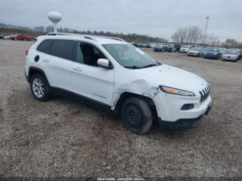  Salvage Jeep Cherokee