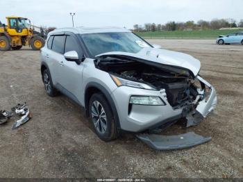  Salvage Nissan Rogue