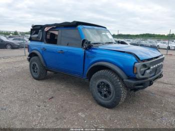  Salvage Ford Bronco