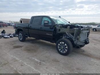  Salvage Chevrolet Silverado 2500
