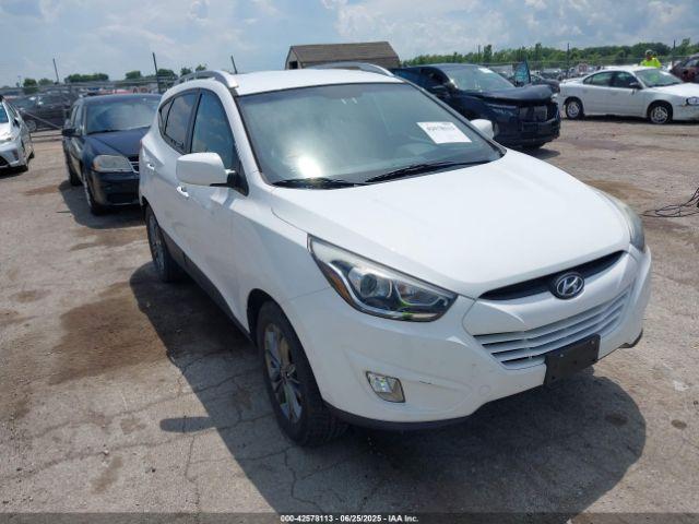  Salvage Hyundai TUCSON
