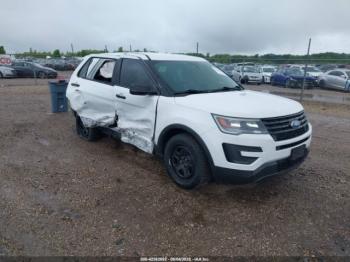  Salvage Ford Police Interceptor