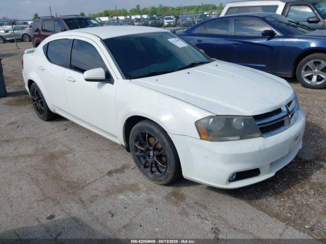  Salvage Dodge Avenger