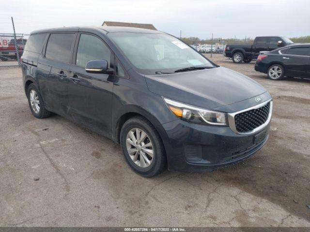 Salvage Kia Sedona