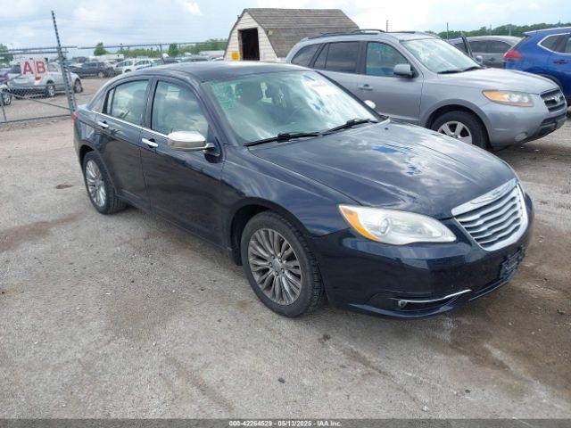  Salvage Chrysler 200